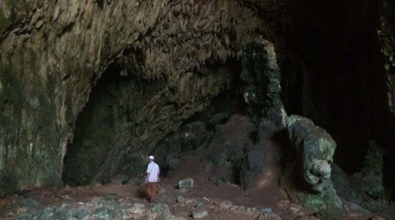 Пещера Св. Параскевы (Skotini cave) на Крите.